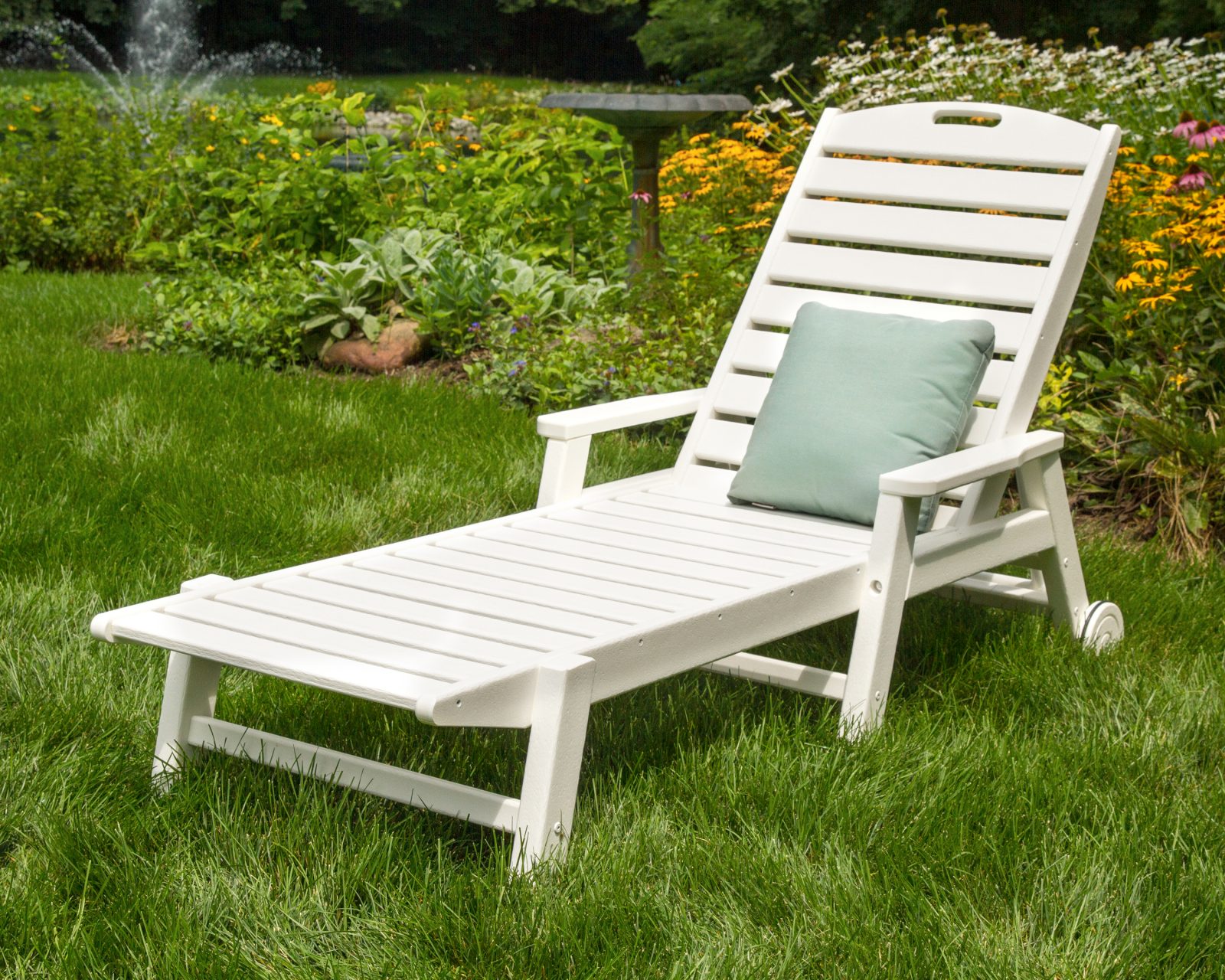 Polywood Nautical Chaise with Arms & Wheels - Barstool Designs