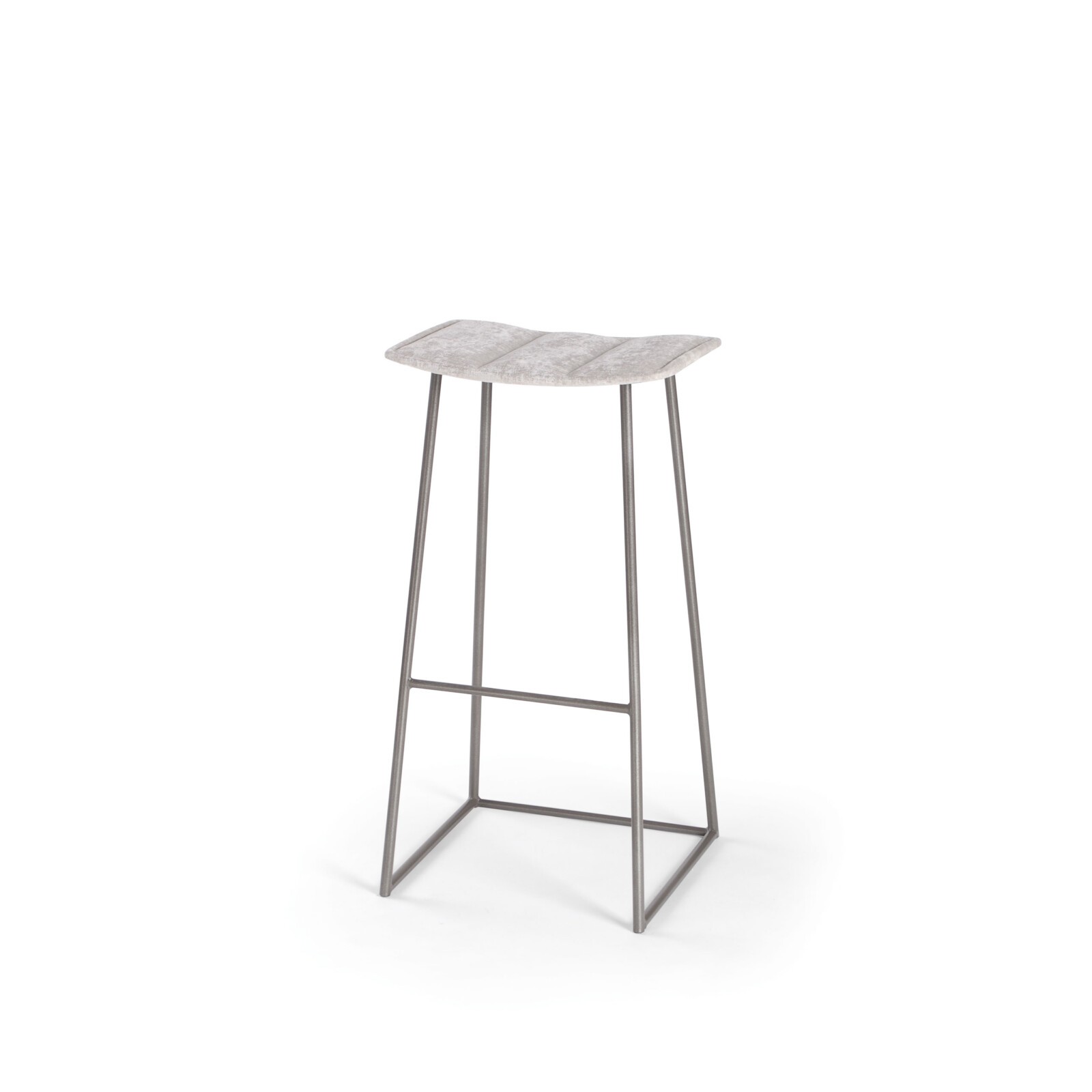 Shown here: Palmo stool in Champagne and Venice 61.