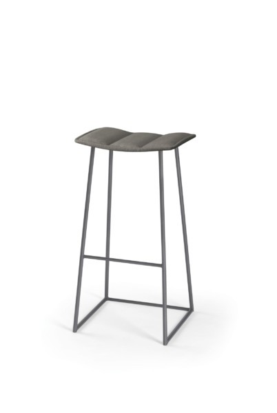Shown here: Palmo stool in Anthracite and Nubia 59.