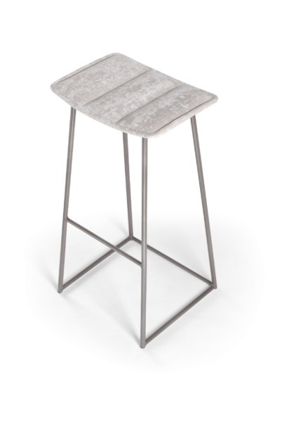 Shown here: Palmo stool in Champagne and Venice 61.
