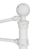 Wesley Allen Quati Cottage White finish post